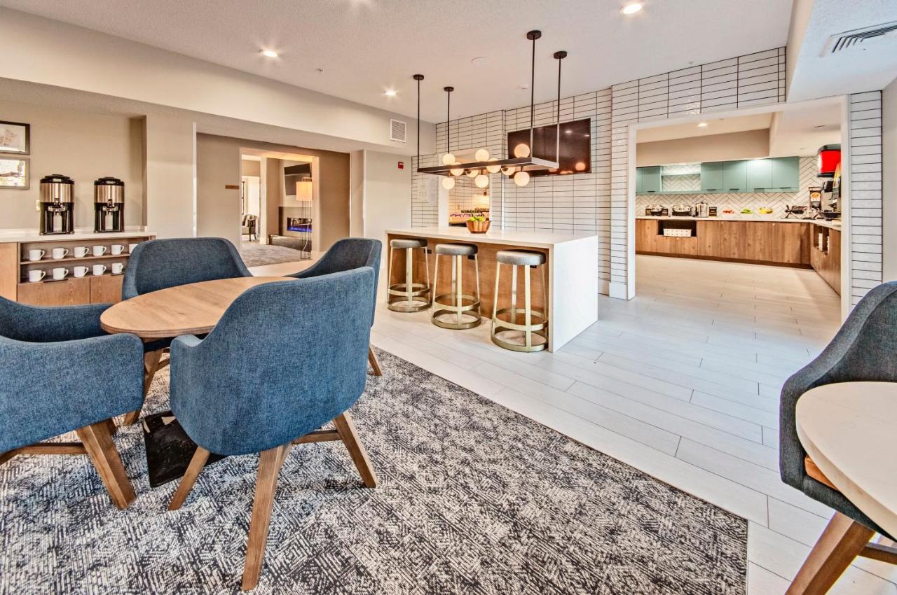 Staybridge Suites - Cedar Rapids North By Ihg Exteriér fotografie